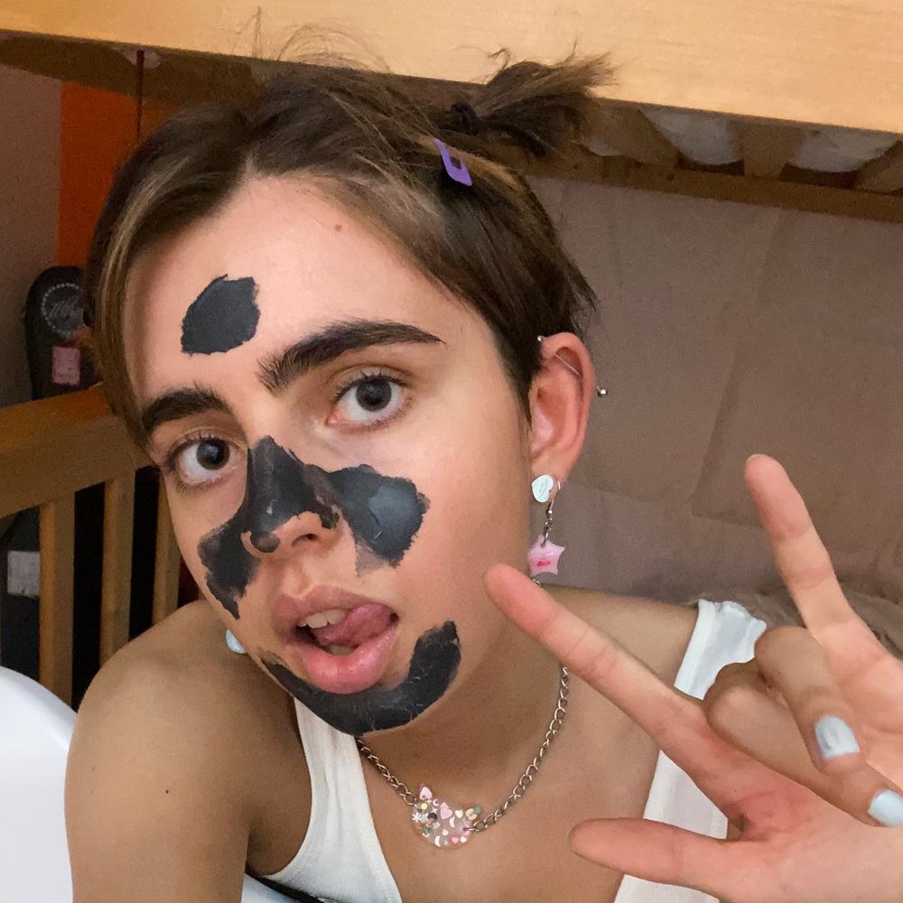 Meet your Posher, Francesca